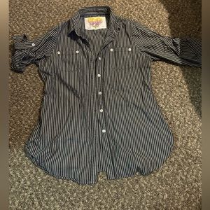Women’s dress shirt